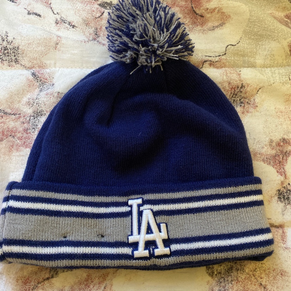 LA Dodgers beanie. Puffy ball on top.